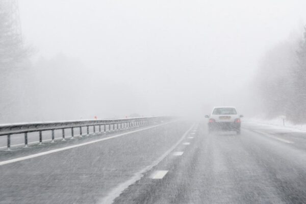 فرانس میں شدید سردی کا سلسلہ اگلے ہفتے تک جاری رہے گا