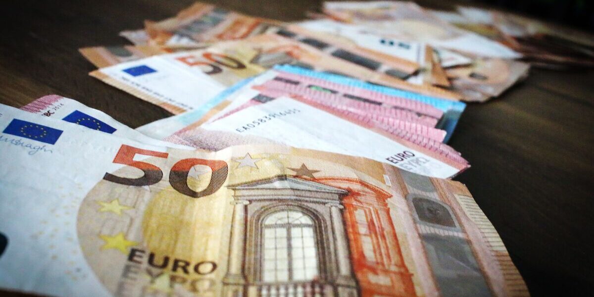 **فرانس میں منشیات کی کمائی کو صاف کرنے والے نیٹ&hellip;