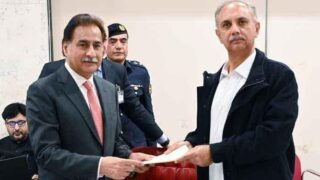 ### پی ٹی آئی نے مذاکرات میں تحریری مطالبات پیش&hellip;