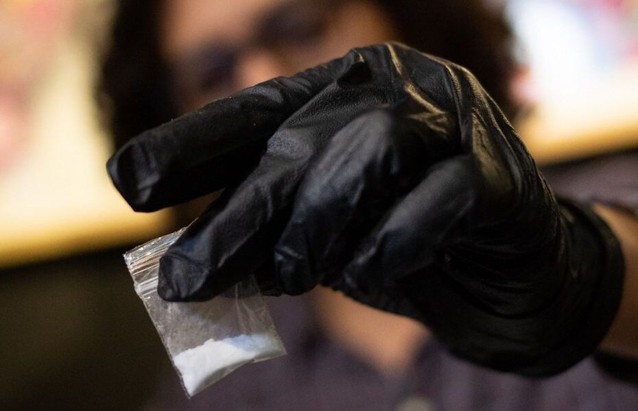 ہسپانیہ سے درآمد شدہ منشیات، 65 ہزار یورو نقد اور&hellip;