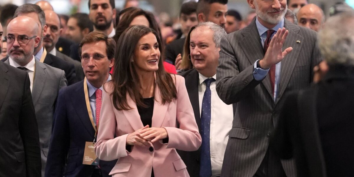 **ہسپانیہ کے بادشاہ اور ملکہ نے میڈرڈ میں بین الاقوامی&hellip;