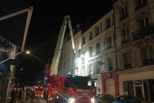 لیوالوآ پیری میں اپارٹمنٹ میں آتشزدگی کے باعث 75 سالہ خاتون جاں بحق