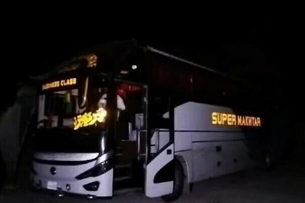 بلوچستان میں مسافر بردار بس پر حملہ، سات افراد کو قتل کر دیا گیا