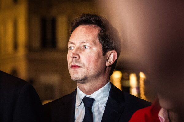 فرانسوا-زاویر بیلامی کی برونو ریٹائلیو کی حمایت کا اعلان