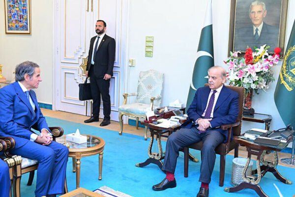 آئی اے ای اے کے چیف گراسی کا وزیراعظم سے ایٹمی ٹیکنالوجی کے پرامن استعمال پر تبادلہ خیال