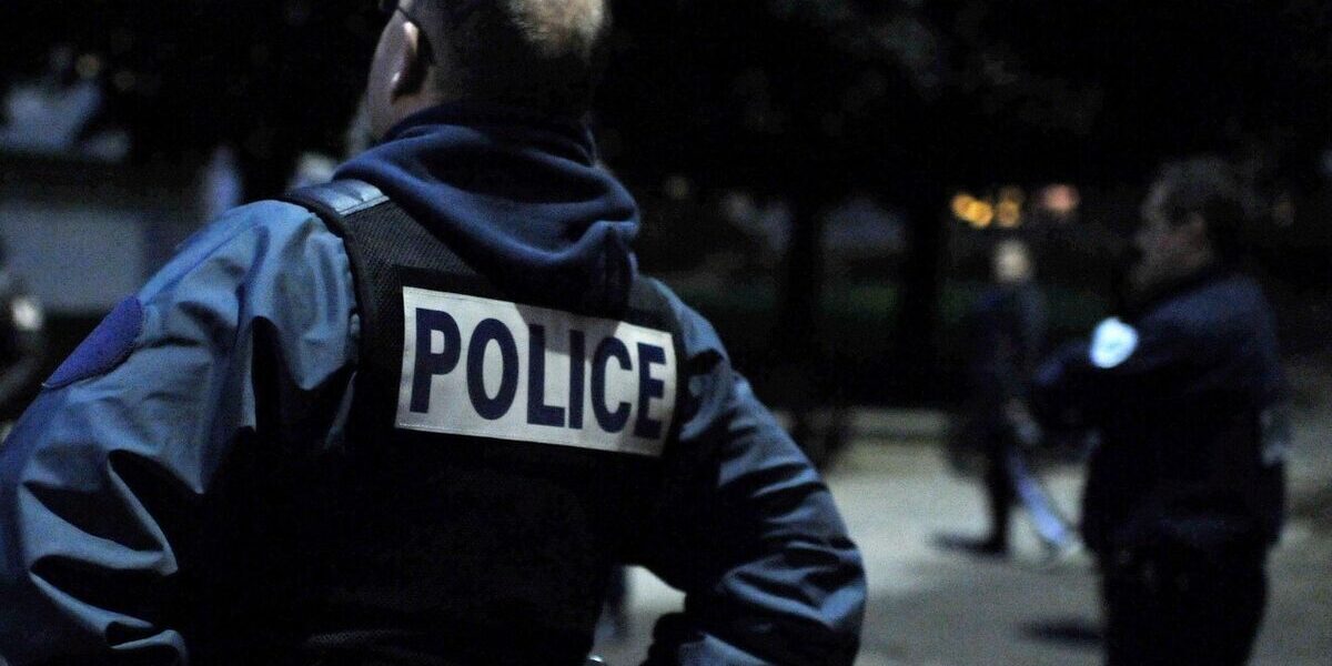knife-attack-woman-paris-husband-arrested