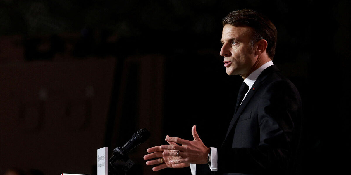 macron-warns-against-unfavorable-ukraine-peace-deal
