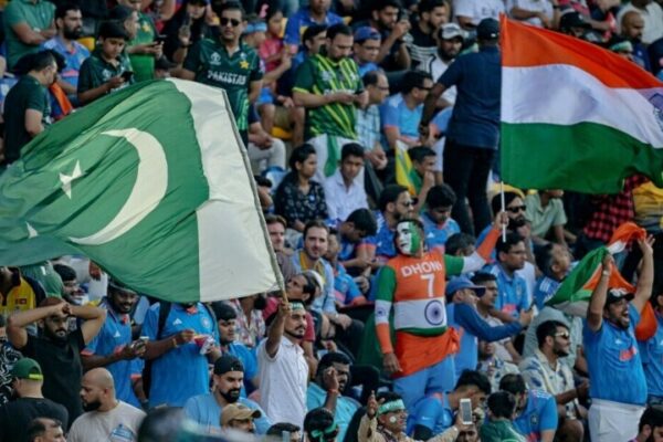 پاک بھارت کرکٹ مقابلے: جذبات و تاریخ کے بوجھ تلے