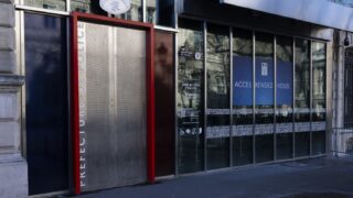 paris-police-officers-injured-arrest-made