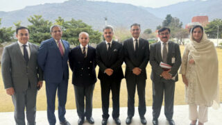 pm-cj-discuss-judicial-reforms-meeting