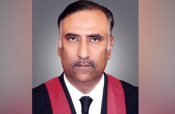 جسٹس سرفراز ڈوگر قائم مقام چیف جسٹس اسلام آباد ہائی کورٹ تعینات