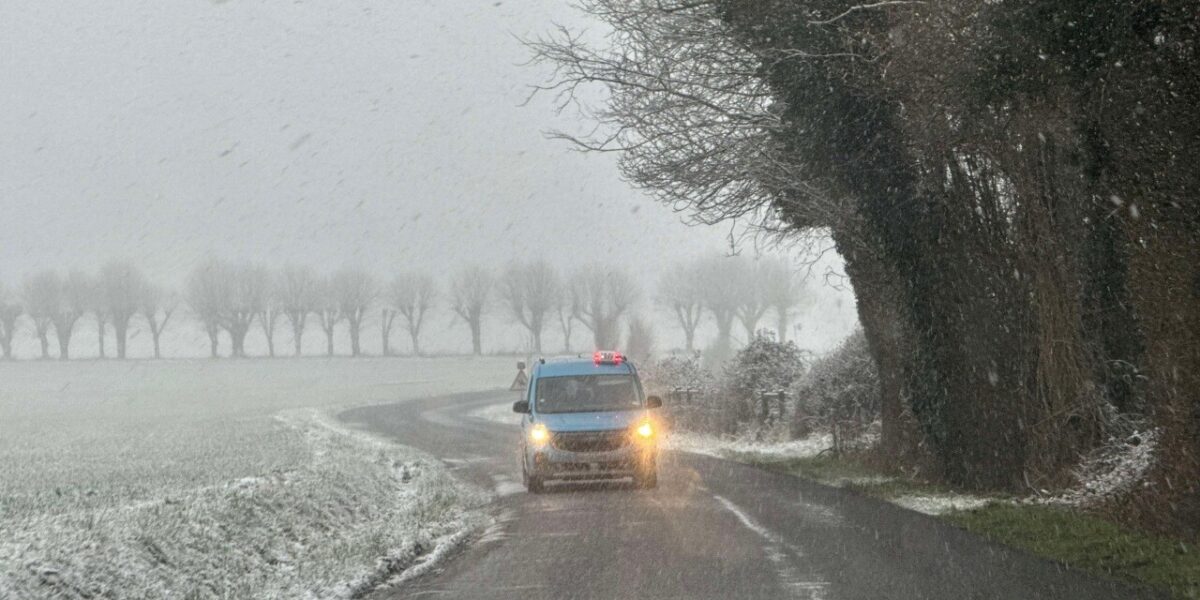 snowfall-warning-eight-provinces-france