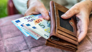 french-pensioners-double-payments-march-2025
