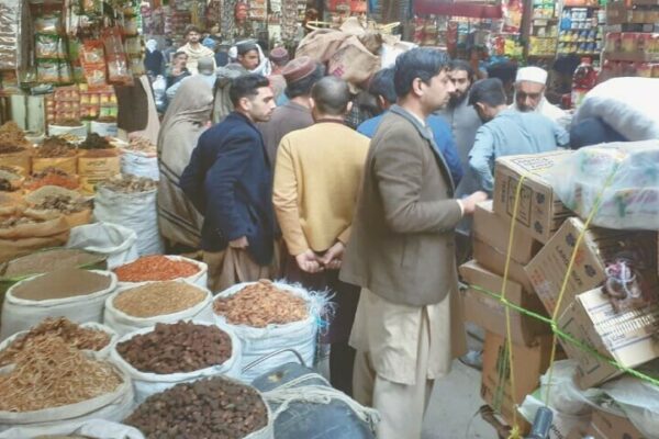 سوات کے مینگورہ میں اشیائے ضروریہ کی قیمتوں میں اضافہ، عوام کا اظہار ناراضگی