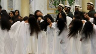 emirati-dance-trump-welcome-significance