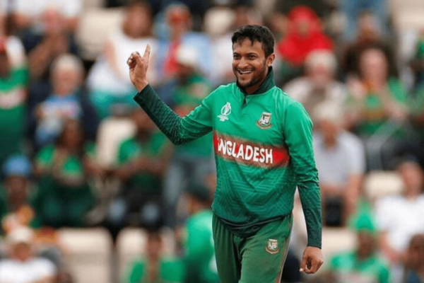 شکیب، راجاپکسہ لاہور قلندرز کا حصہ؛ کراچی کنگز نے منسی کو شامل کر لیا