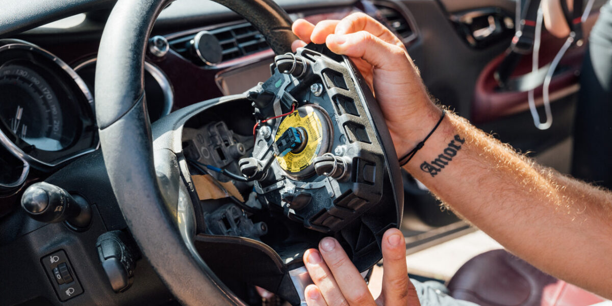 france-recalls-800k-cars-over-airbag-issues