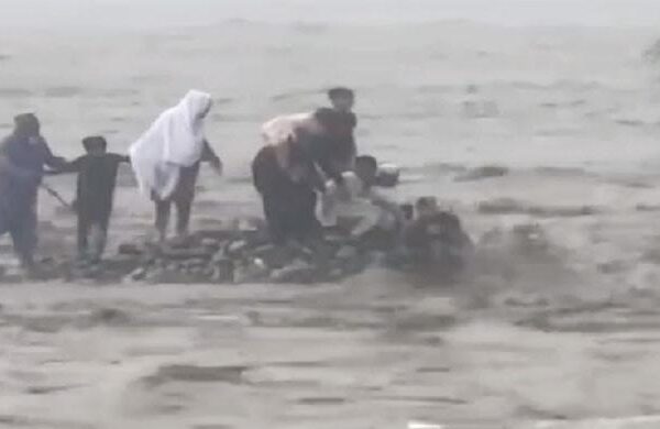 دریائے سوات میں سیلابی ریلے کے باعث مردان کے خاندان کا تین افراد جانبحق