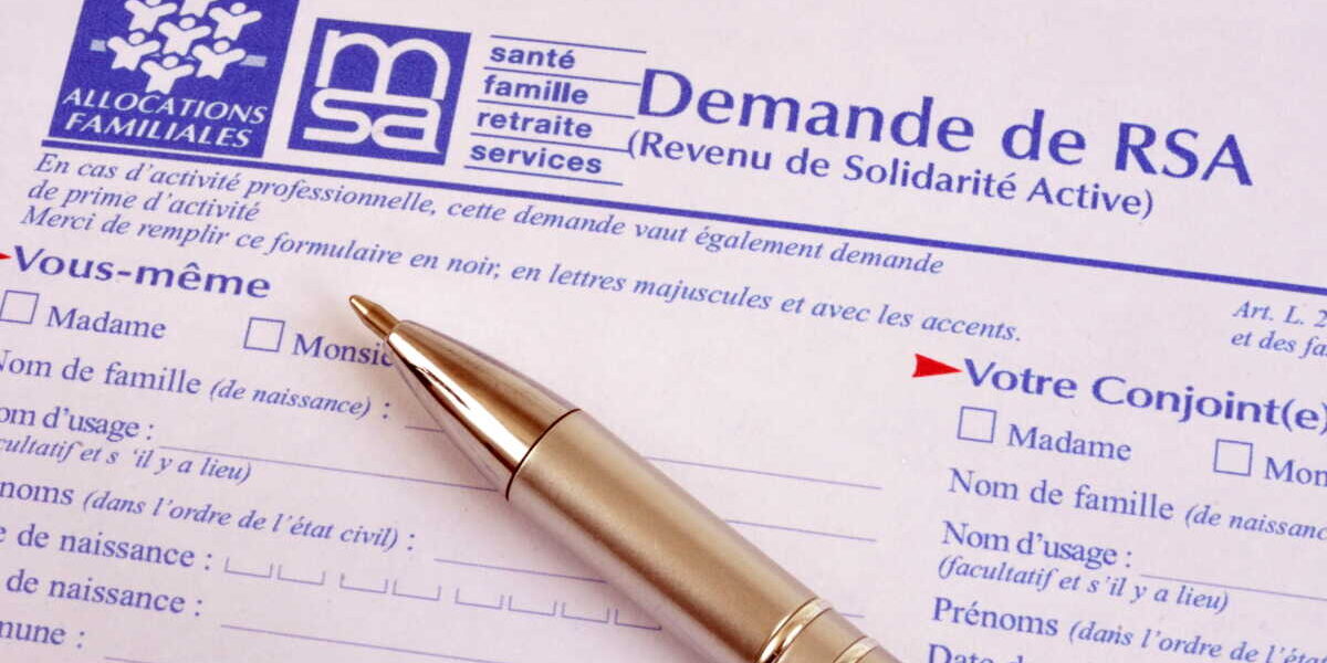 woman-caught-renting-while-claiming-benefits