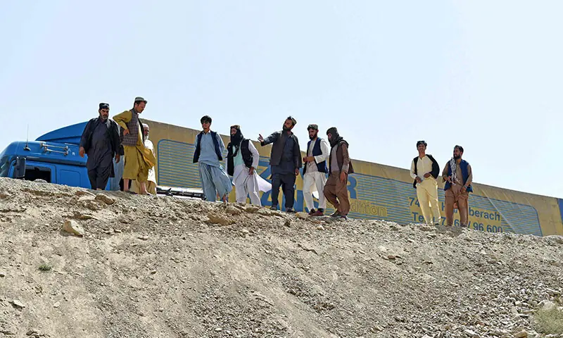 afghanistan-bus-accident-25-killed-27-injured