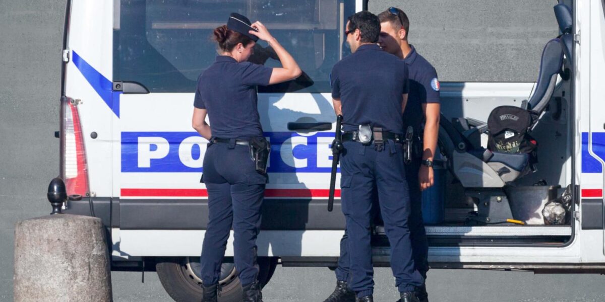 euro-car-crash-one-dead-five-injured