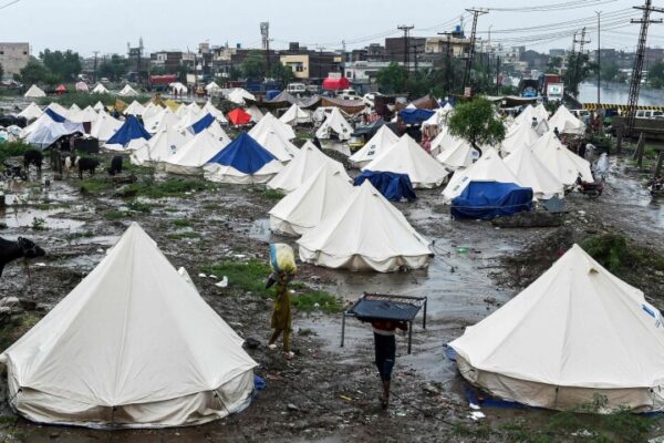 پنجابی دریاؤں کا سیلابی صورتحال، متعدد علاقے زیر آب