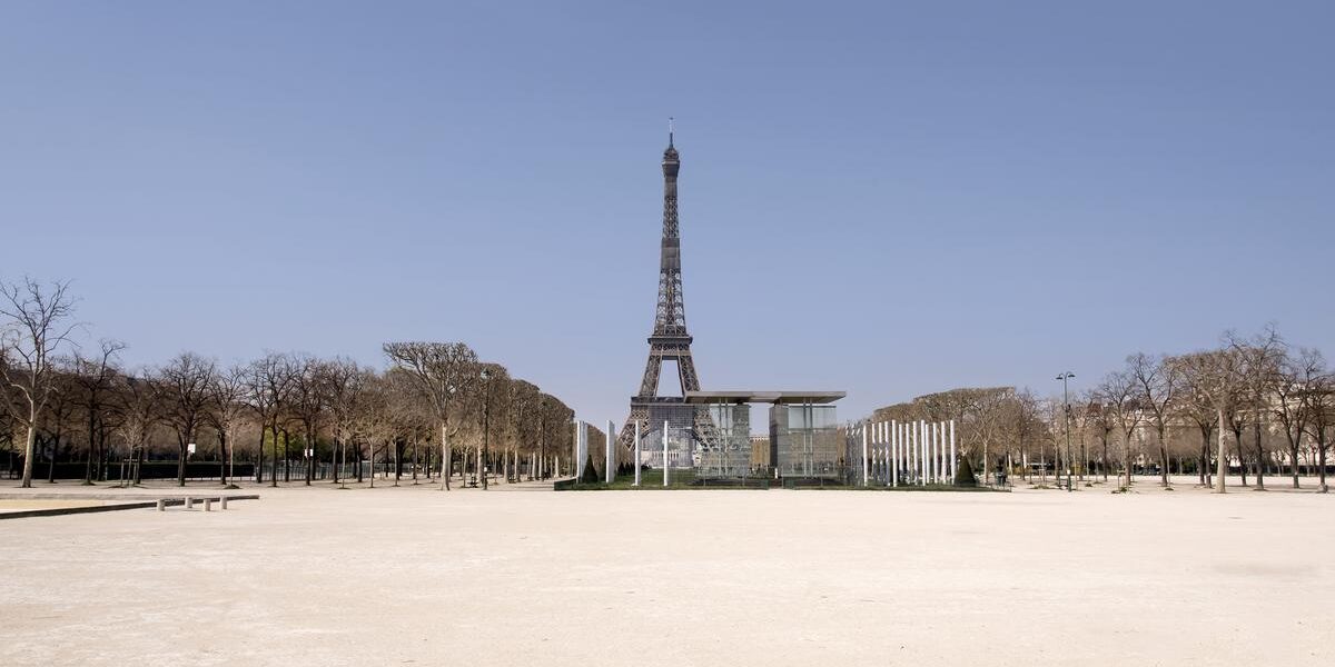 ukrainian-woman-alleged-assault-paris-champs-elysees