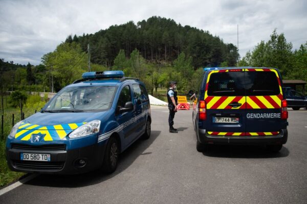 گاڑھی میں مردہ خاتون کی لاش برآمد، کئی روز سے تھیں لاپتہ