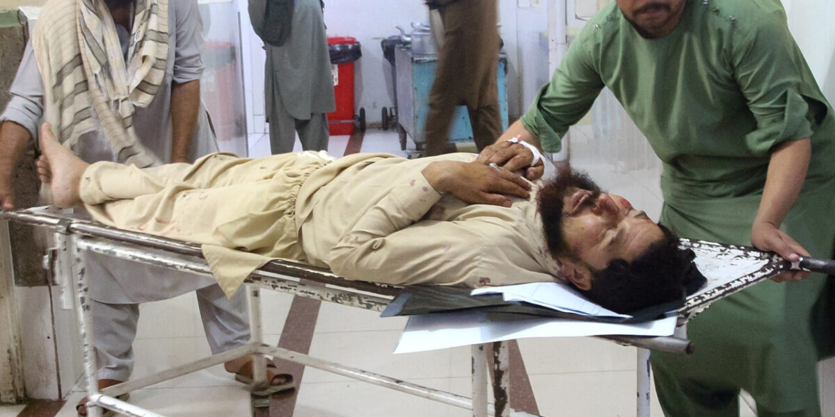 earthquake-afghanistan-over-600-dead-1500-injured