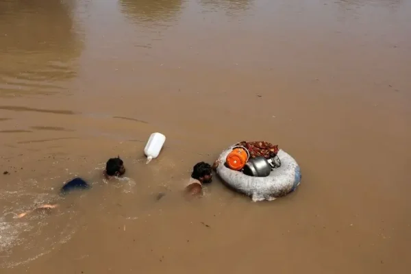 آئی ایم ایف پاکستان میں سیلاب کے اخراجات اور بجٹ کی لچک کا جائزہ لے گا