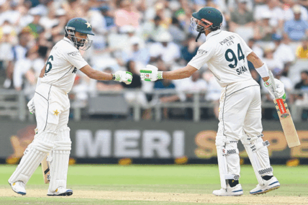 پاکستان اور جنوبی افریقہ ٹیسٹ سیریز کے لیے 18 رکنی اسکواڈ کا اعلان