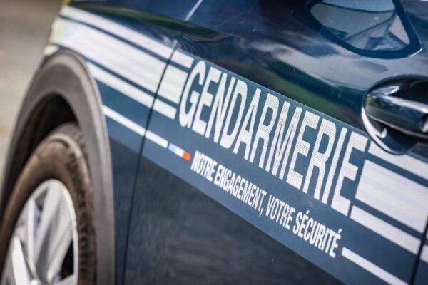 جنگی جرائم کی تحقیقات: فرانسیسی تنظیم ‘ایس او ایس کرسٹیئنز ڈی اورینٹ’ کے دفاتر پر چھاپے