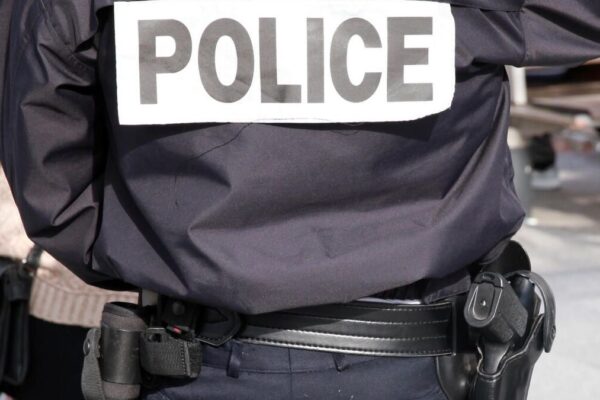 ٹورکوئنگ میں پولیس اہلکار پر حملہ: تمام مشتبہ افراد گرفتار، وزیر انصاف کا سخت سزاؤں کا مطالبہ