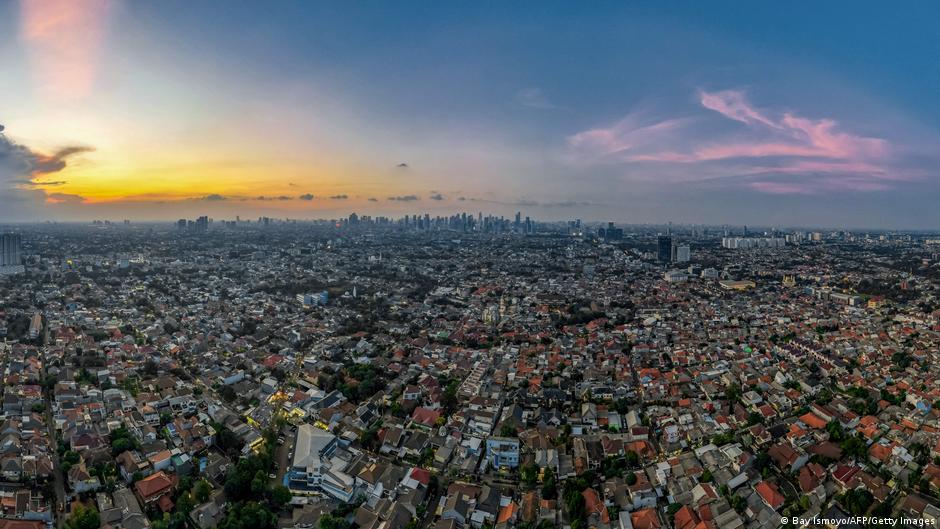 Jakarta Topples Tokyo as World's Biggest City