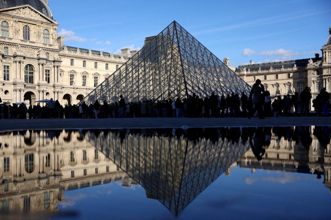 Louvre Security Failures Exposed: Senate Hears How Crown Jewels Heist Could Have Been Prevented