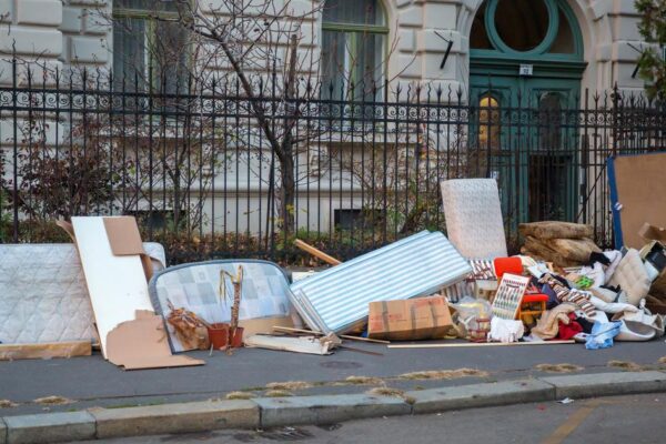 دنیا کے گندے ترین سیاحتی شہروں کی فہرست میں پیرس پانچویں نمبر پر