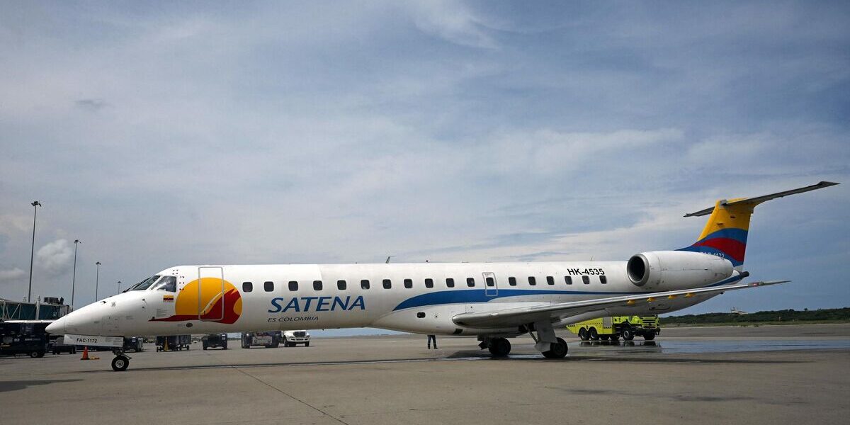 Colombian Passenger Plane with 15 Aboard Loses Contact