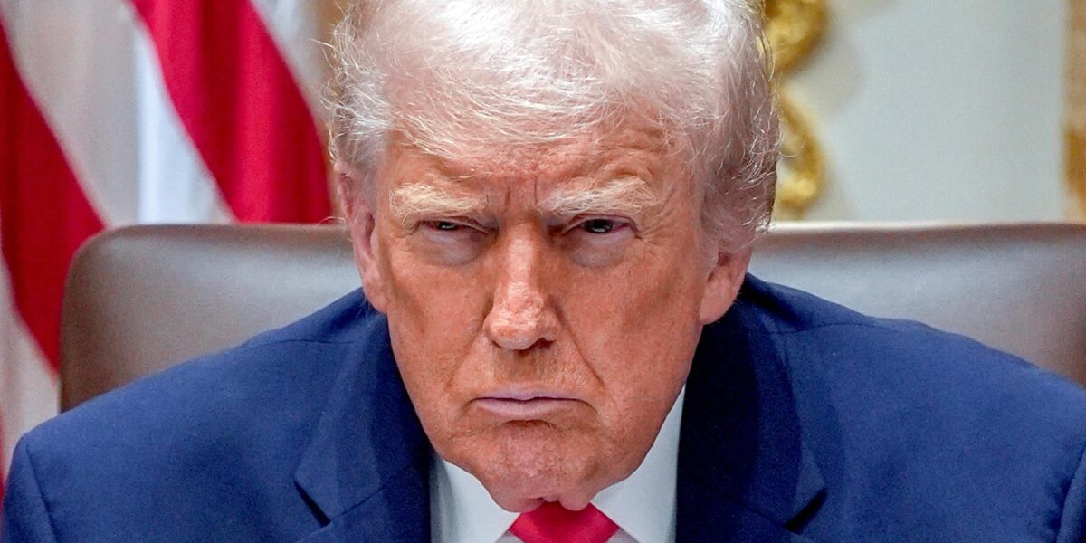 EU Parliament Freezes US Trade Deal Over Trump's Greenland Threats