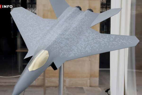 صدر میکرون کا یورپی جنگی طیارے کے منصوبے کو ’اچھا‘ قرار دینا، فرانس اور جرمنی کے درمیان کشیدگی کے باوجود پیش رفت پر زور