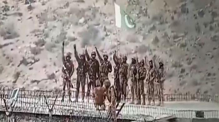 Pakistan Launches Major Strikes on Afghan Taliban, 133 Killed