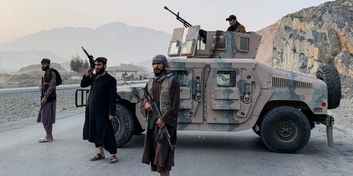 Pakistan Bombs Kabul, Declares "Open War" on Taliban