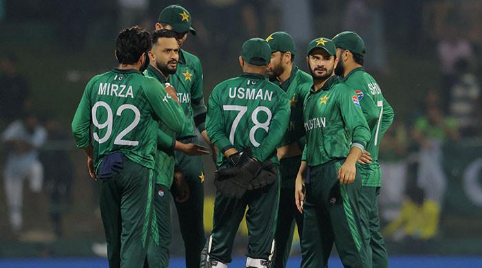 Pakistan's T20 World Cup Hopes Alive in Must-Win Sri Lanka Clash
