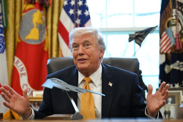 کیوبا میں ایک بار پھر تاریکی، ٹرمپ نے ‘کیوبا لینے’ کی بات چیت کی