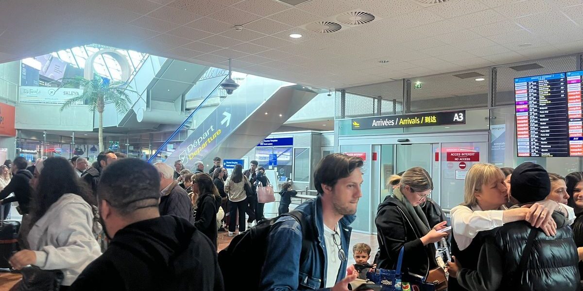 Dubai-Nice Flights Resume After Week-Long War Disruption