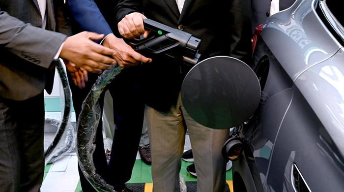 Oil Industry Challenges Mandatory EV Chargers at Fuel Stations