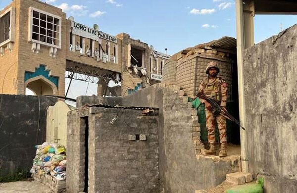 آپریشن غضب للہ حق: افغانستان میں 65 دہشت گردی کے اڈوں پر فضائی حملے، کابل اور قندھار کے اہم ہدف تباہ