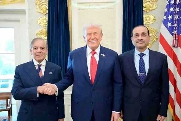 پاکستان ایران بحران میں کلیدی ثالث کے طور پر ابھرا، ٹرمپ نے حملے ملتوی کر دیے