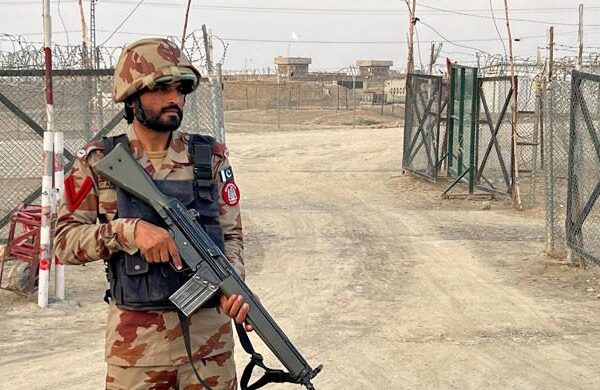 آپریشن غضب للہ: پاکستان کی کارروائیوں میں 481 طالبان ہلاک، بگرام ائیر بیس نشانہ