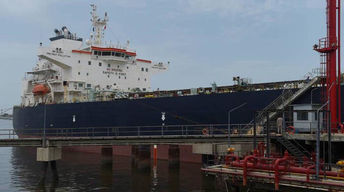 Pakistan Shifts Oil Imports to Red Sea Amid Hormuz Closure