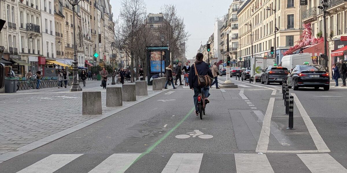 Green Line Appears on Paris Streets Ahead of 2026 Half Marathon